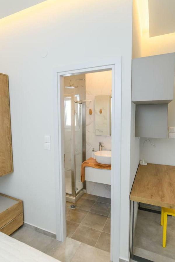 Superior Modern Apartment In The Center With View. Volos Exterior foto