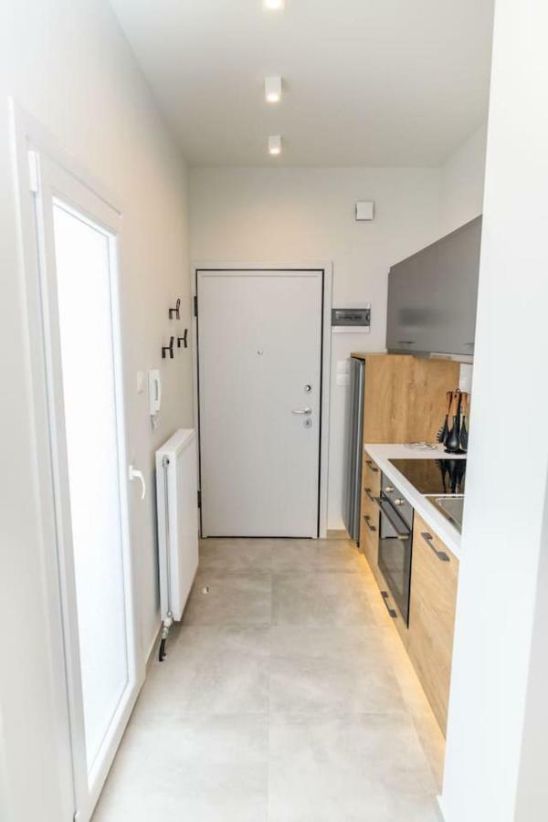 Superior Modern Apartment In The Center With View. Volos Exterior foto